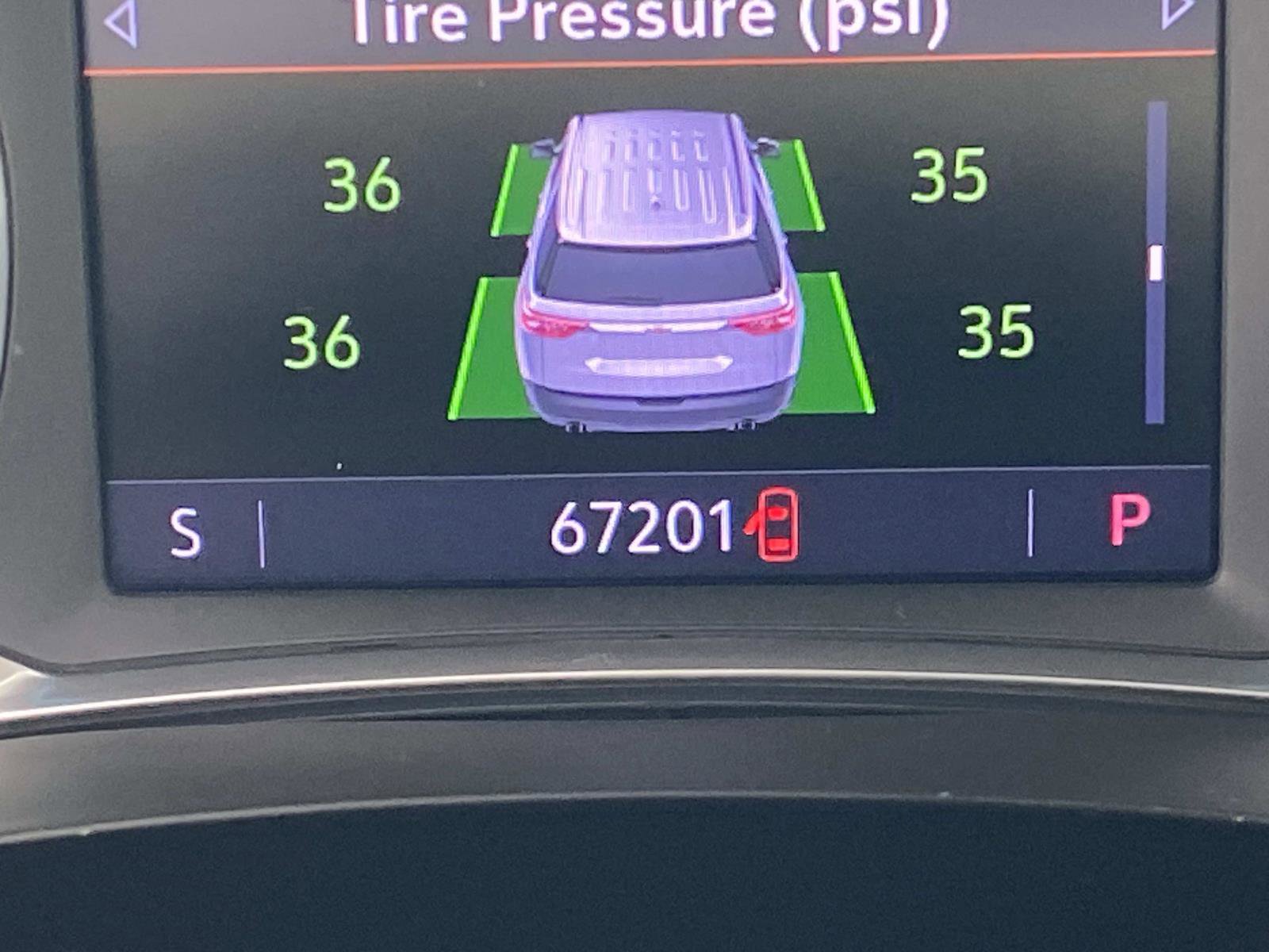 Used 2021 Chevrolet Traverse Premier image 27