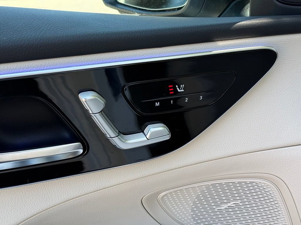 Certified 2026 Mercedes-Benz C 300 Sedan image 4
