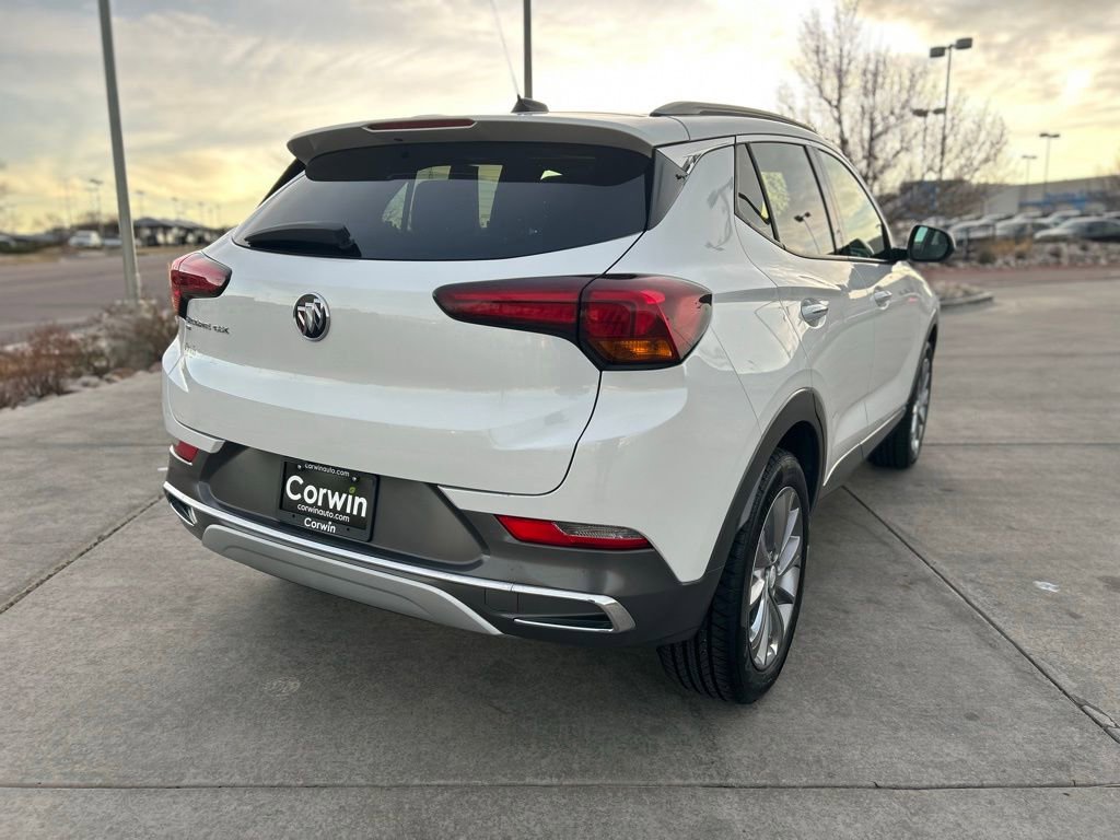 Used 2020 Buick Encore GX Essence w/ Experience Buick Package image 7