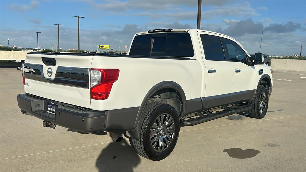 Used 2019 Nissan Titan Platinum Reserve w/ Platinum Utility Package AWD/4WD image 14