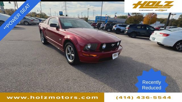 Used 2006 Ford Mustang GT image 2