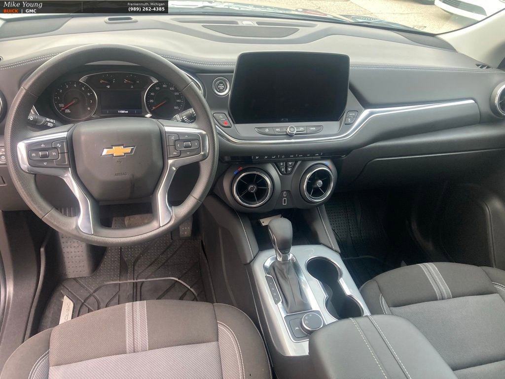 Used 2023 Chevrolet Blazer LT w/ Driver Confidence Package image 17