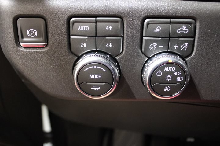 New 2026 GMC Sierra 1500 Elevation w/ Elevation Premium Package AWD/4WD image 41