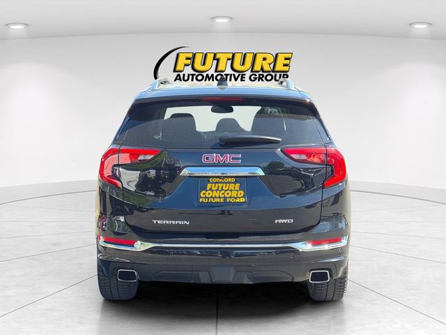 Used 2019 GMC Terrain Denali w/ Advanced Safety Package image 8
