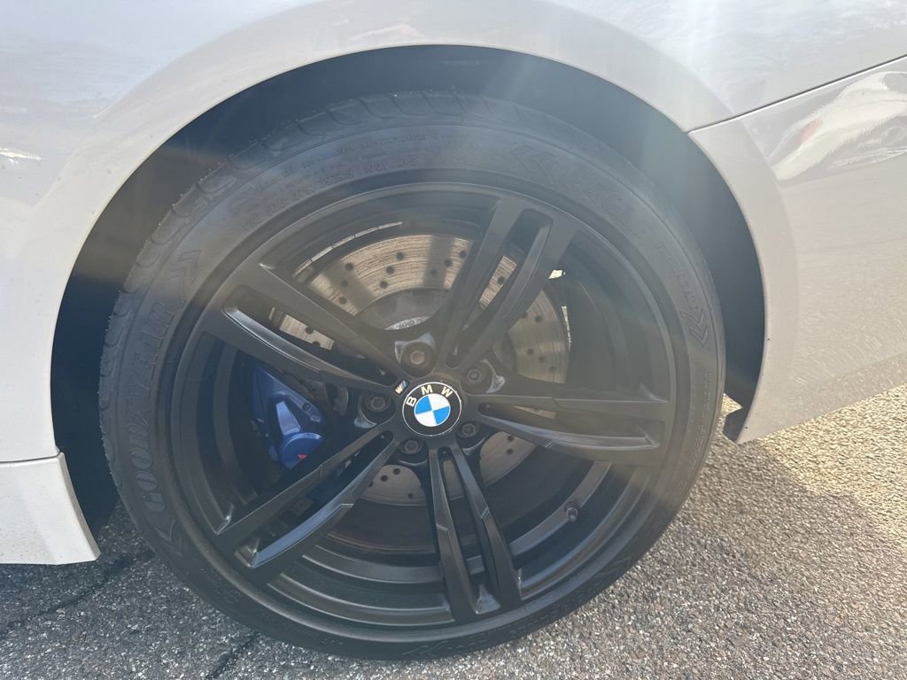 Used 2015 BMW M4 Coupe image 30