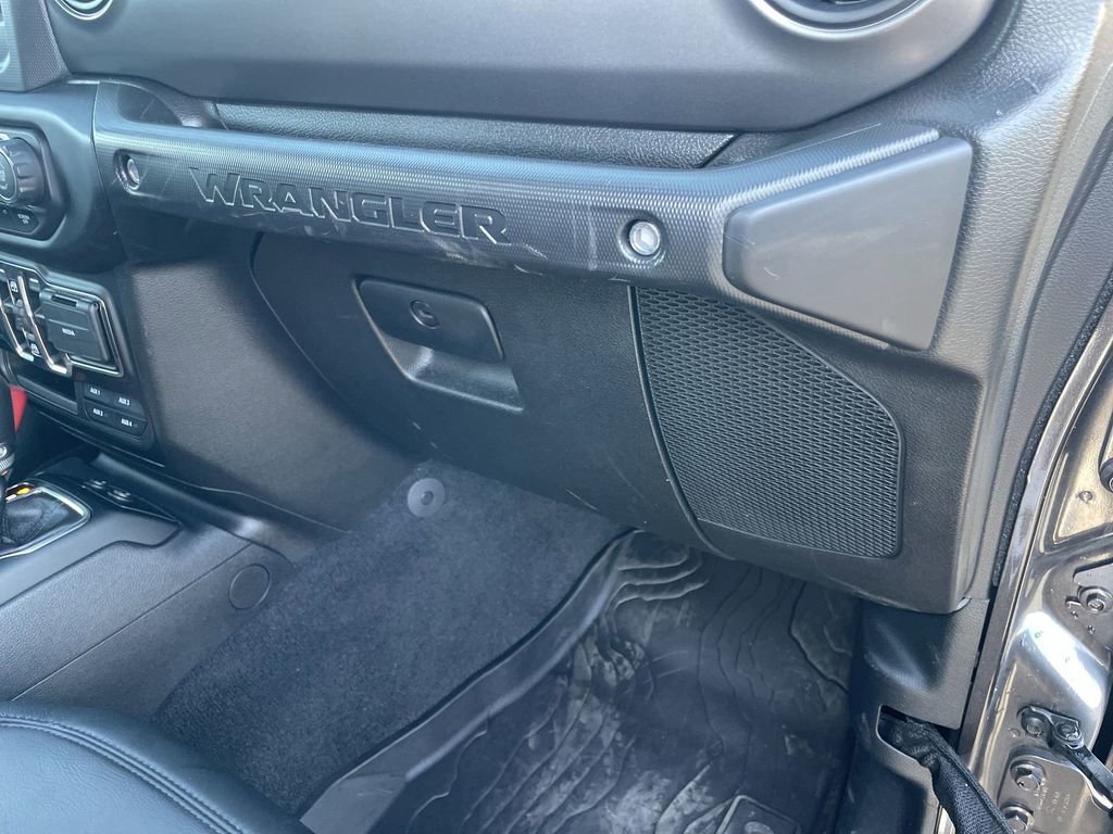 Used 2021 Jeep Wrangler Unlimited Sport image 31