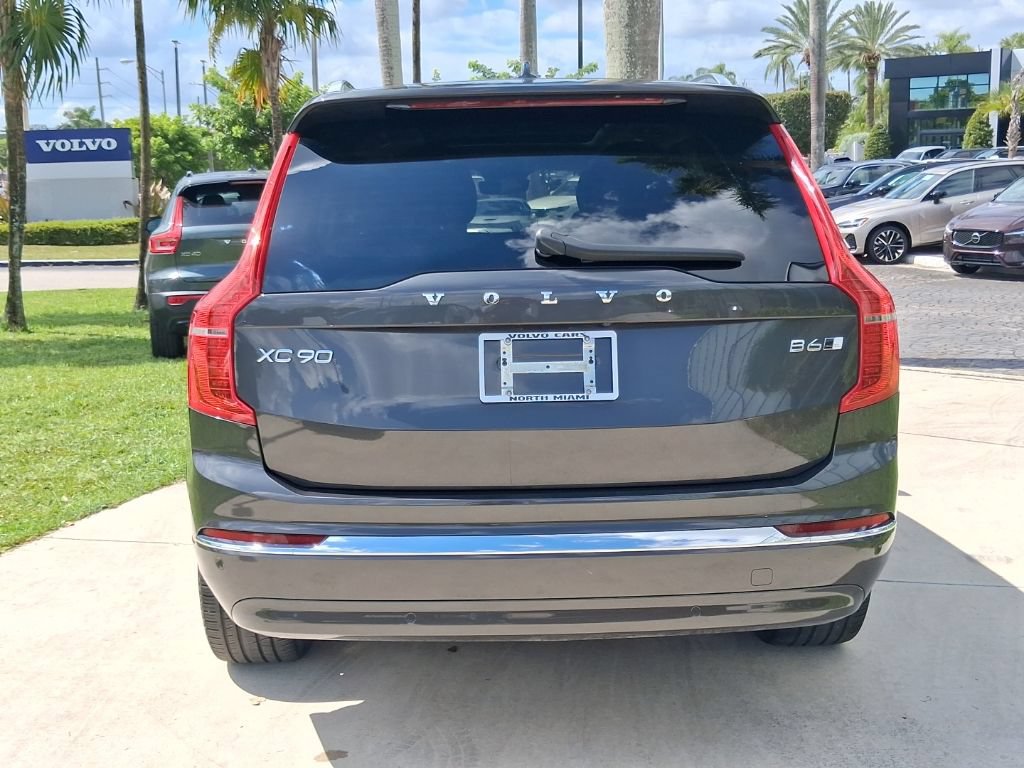 Certified 2023 Volvo XC90 B6 Plus AWD/4WD image 5