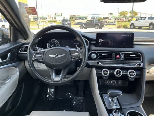 Used 2023 Genesis G70 2.0T AWD/4WD image 13