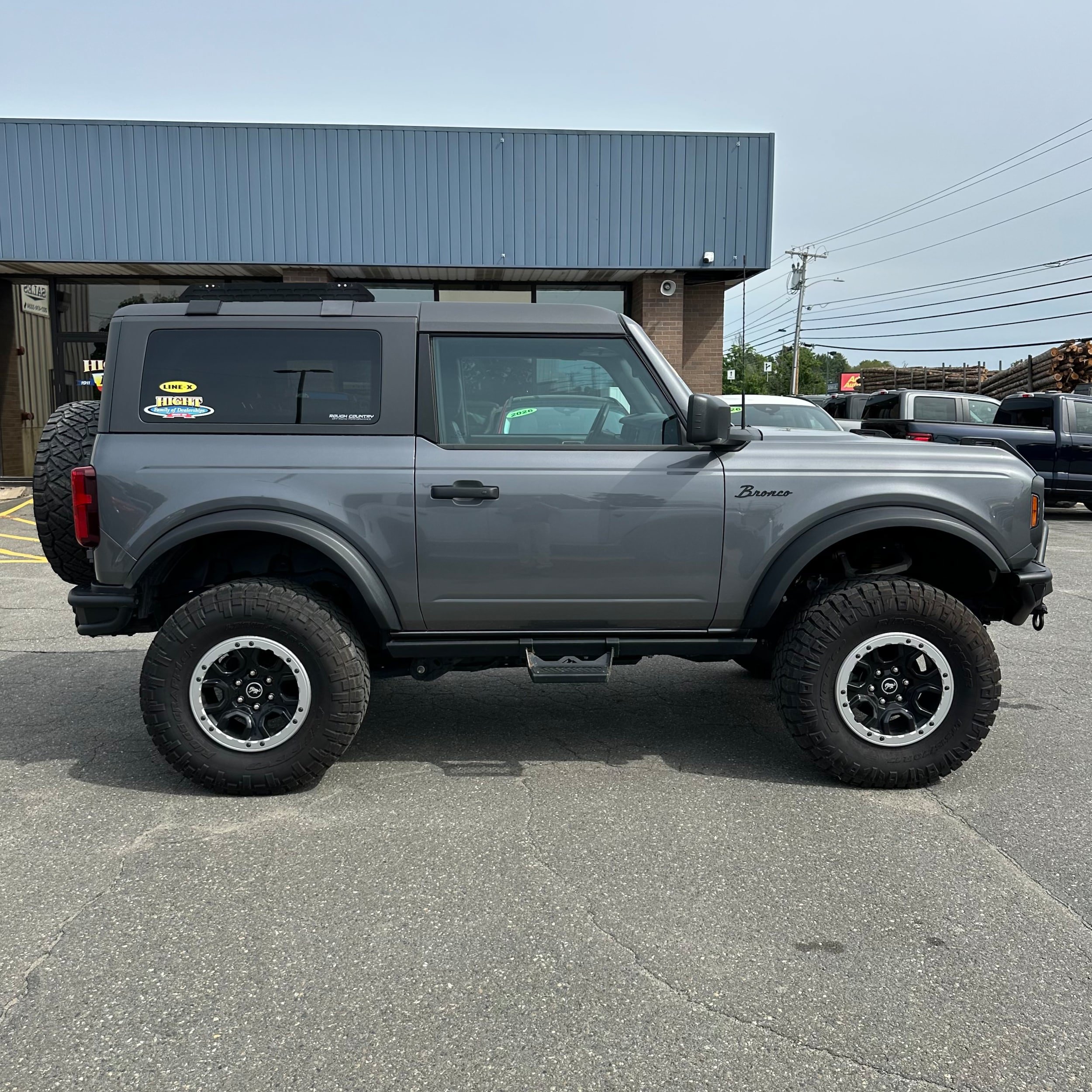 New 2024 Ford Bronco Black Diamond w/ Sasquatch Package AWD/4WD image 9