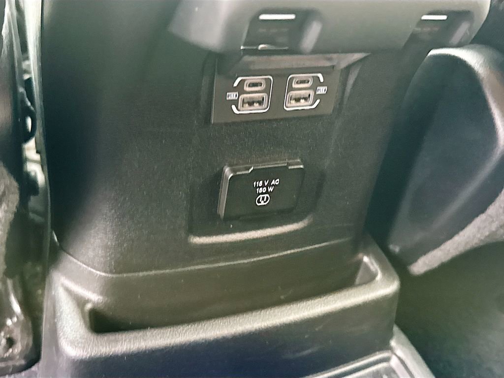 Used 2023 Jeep Wrangler Unlimited Sahara w/ Safety Group AWD/4WD image 29