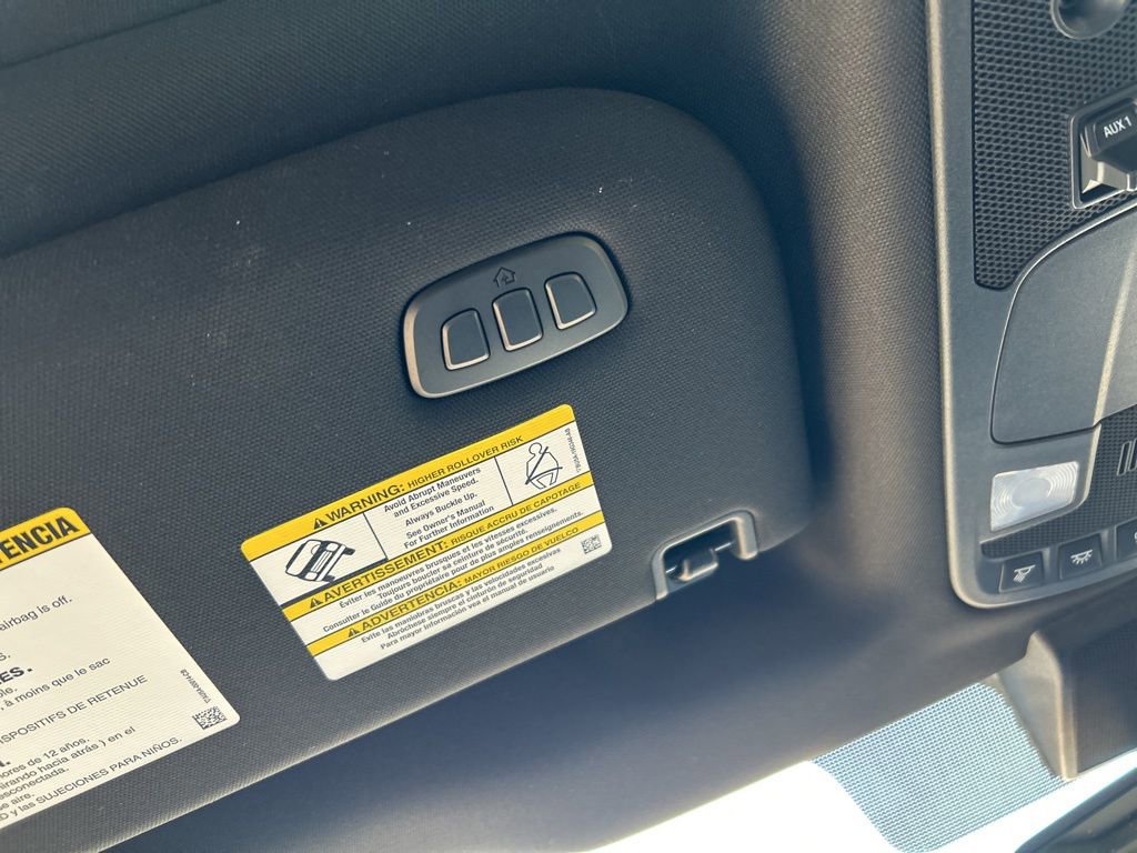 Used 2022 Ford F450 Platinum w/ FX4 Off-Road Package image 39