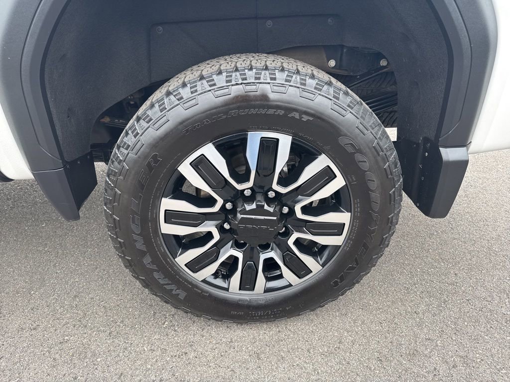 Used 2024 GMC Sierra 3500 Denali Ultimate AWD/4WD image 37