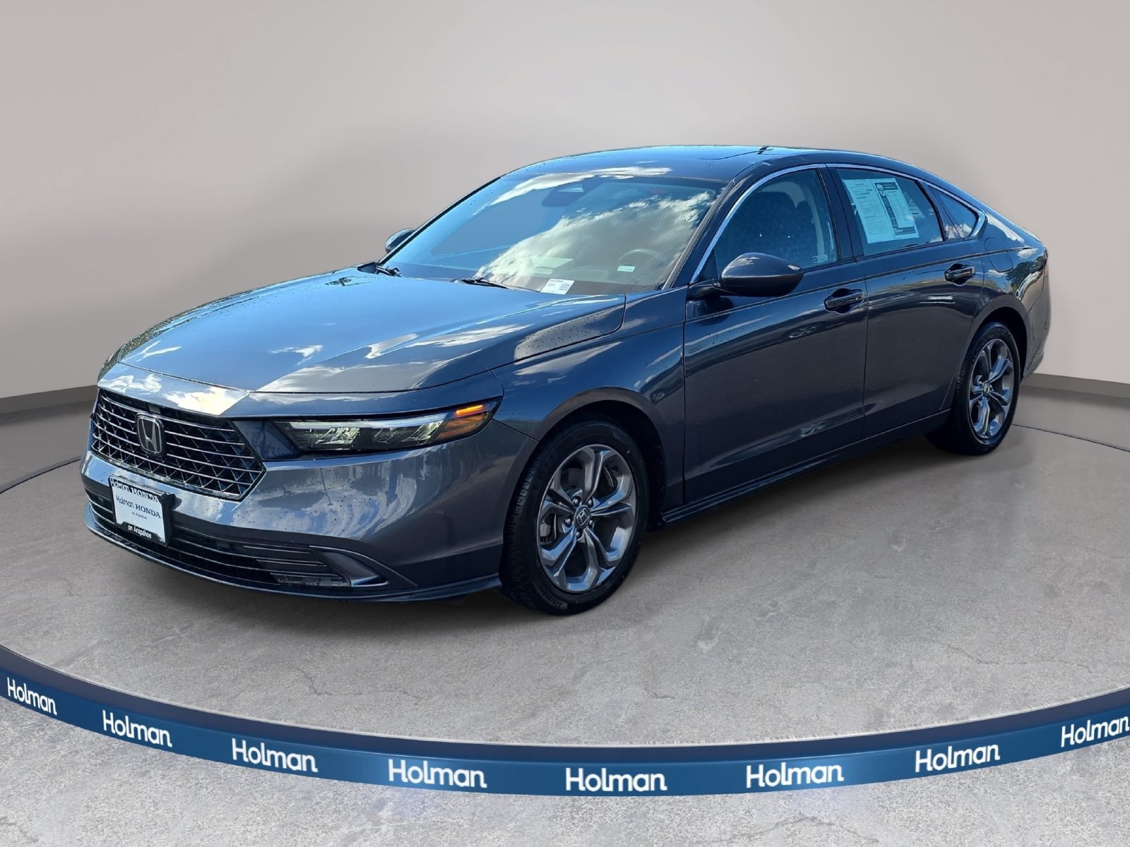 Used 2024 Honda Accord EX image 1