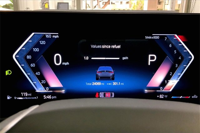 Used 2023 BMW 330i Sedan image 19