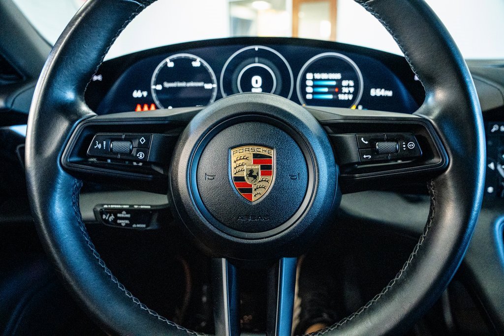 Used 2021 Porsche Taycan image 37