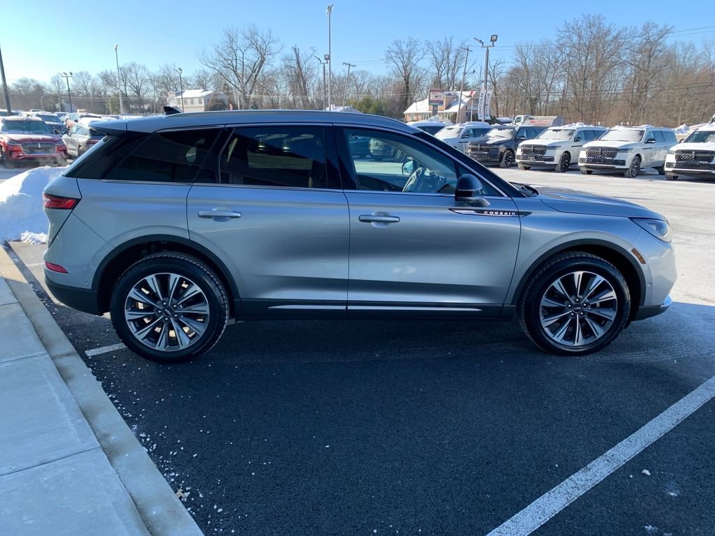 Certified 2022 Lincoln Corsair Reserve w/ Equipment Group 201A image 6