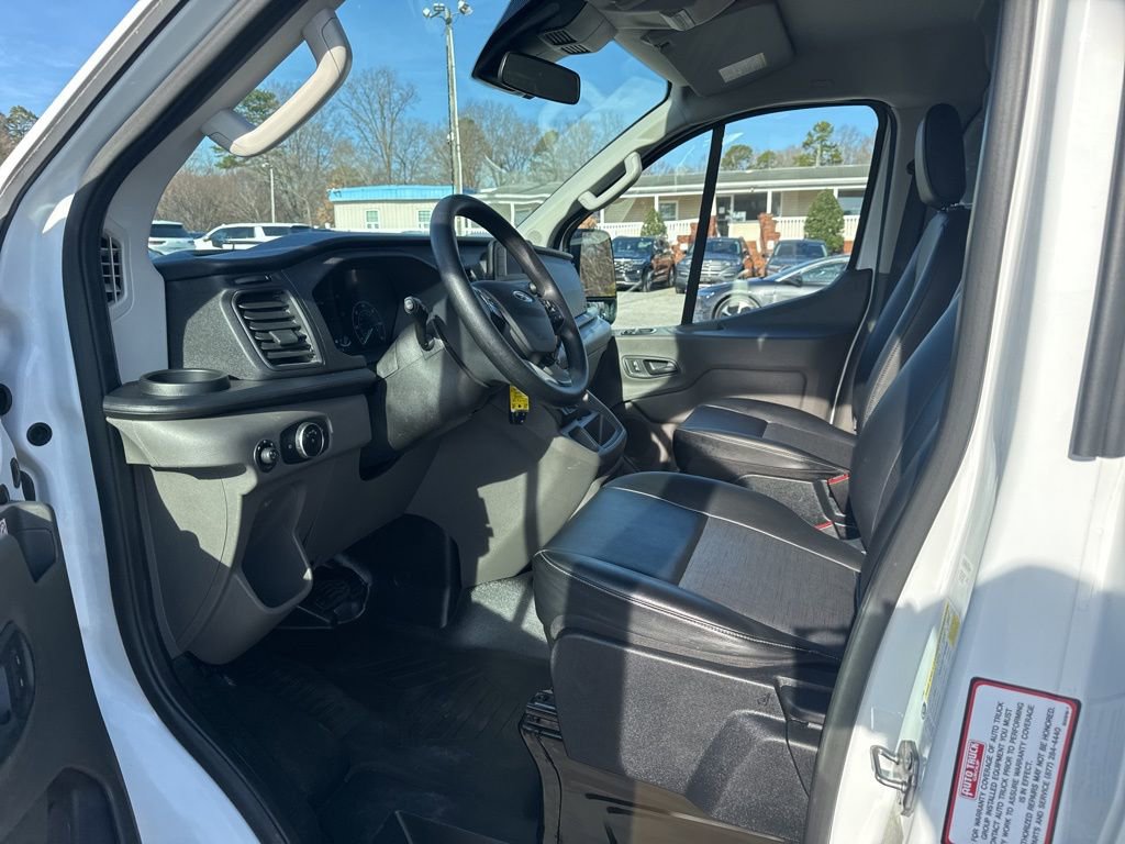 Used 2020 Ford Transit 250 Low Roof AWD image 9