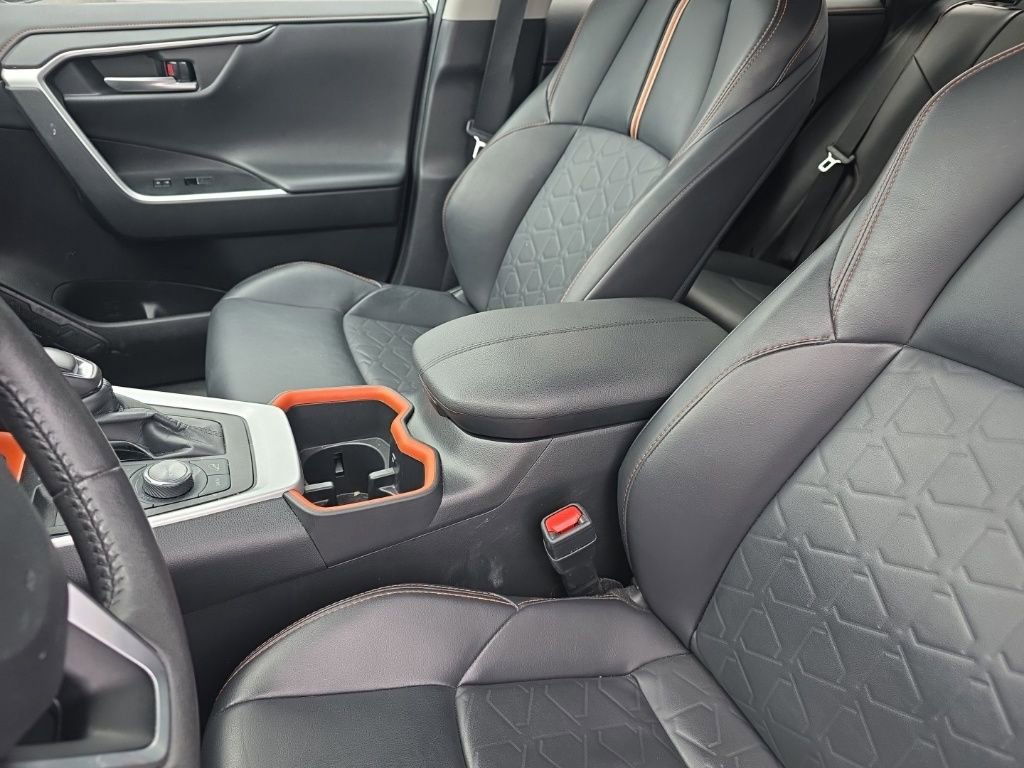 Used 2024 Toyota RAV4 Adventure image 19