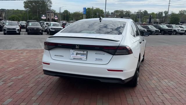 Used 2024 Honda Accord Sport image 2