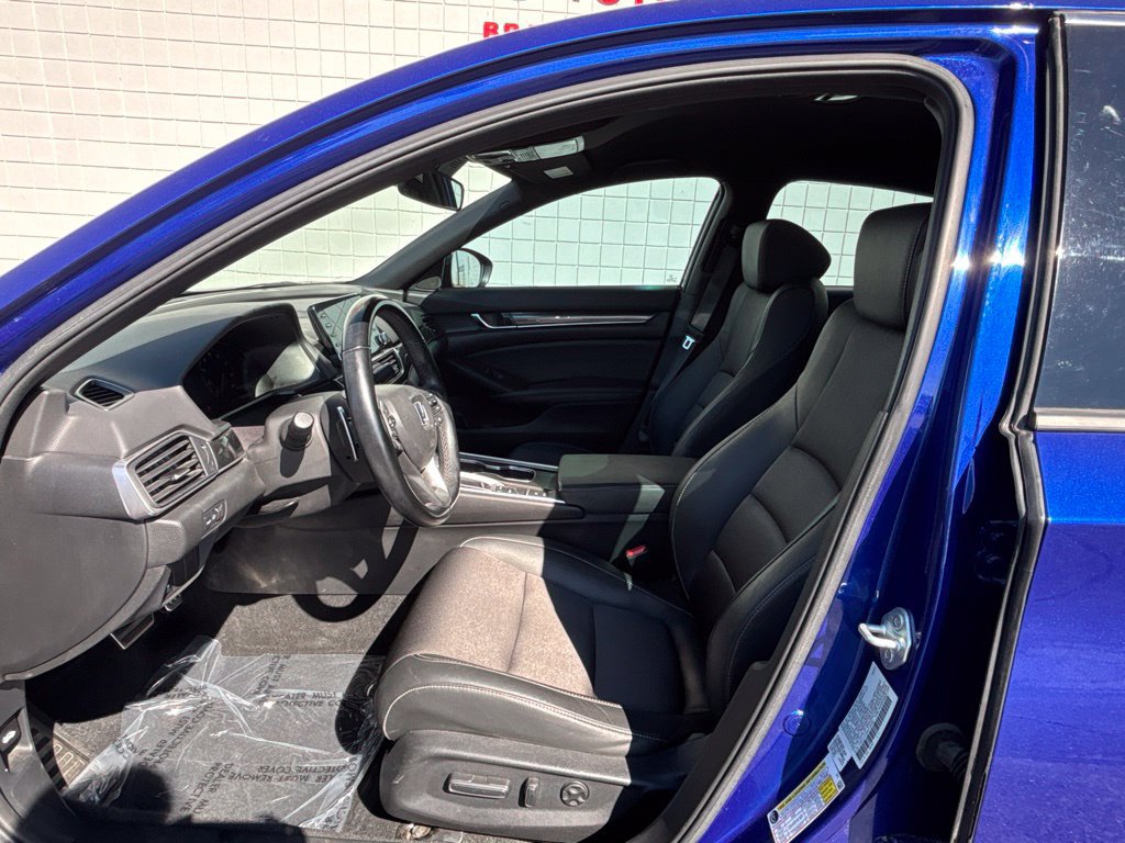 Used 2021 Honda Accord Sport image 4
