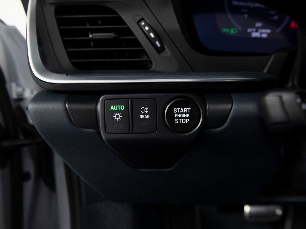 Certified 2026 Porsche 911 Carrera GTS image 24