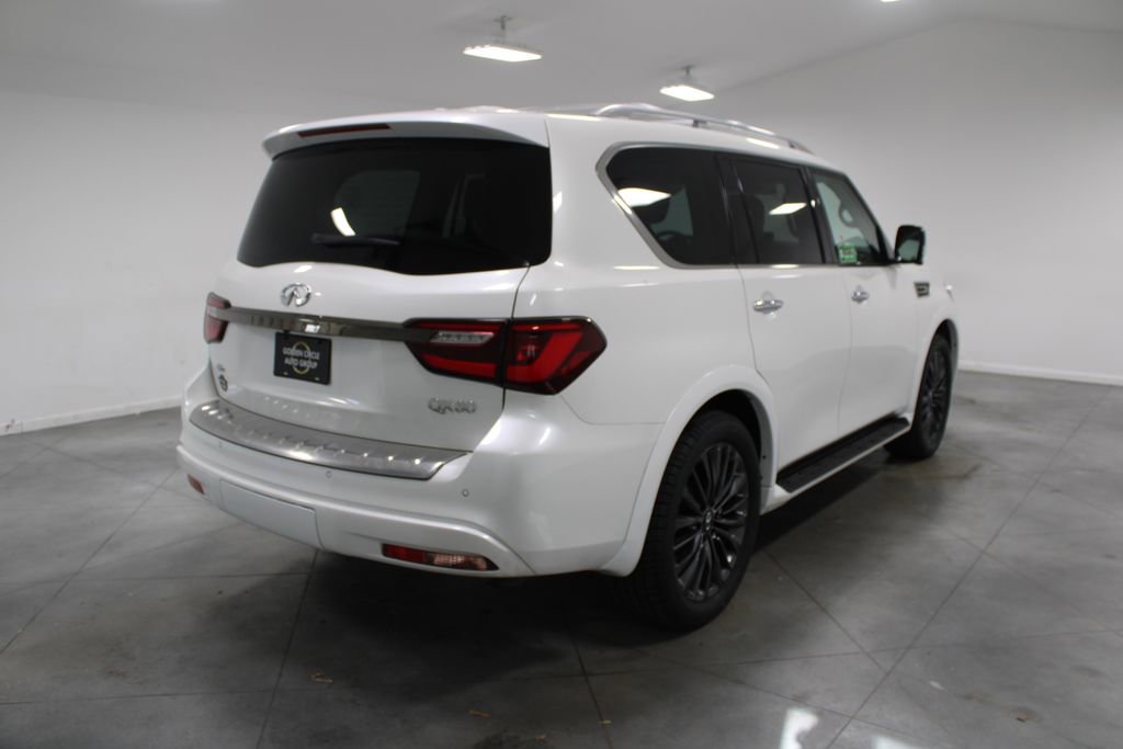 Used 2023 INFINITI QX80 Premium Select w/ Cargo Package image 9
