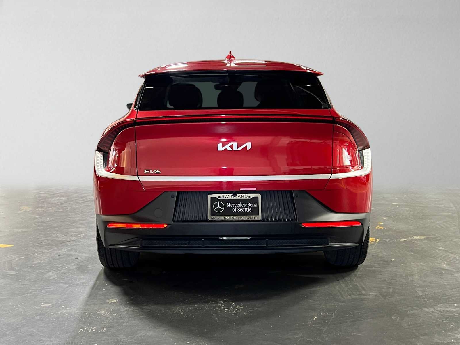 Used 2024 Kia EV6 Light RWD image 4