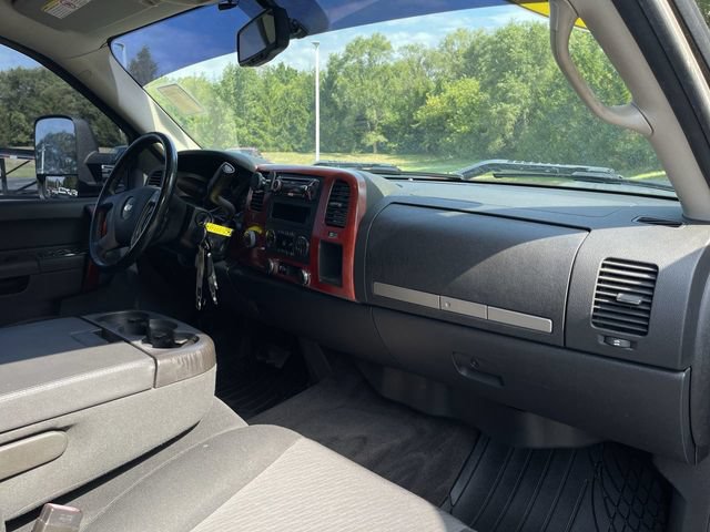 Used 2014 Chevrolet Silverado 2500 LT w/ Z71 Appearance Package AWD/4WD image 25
