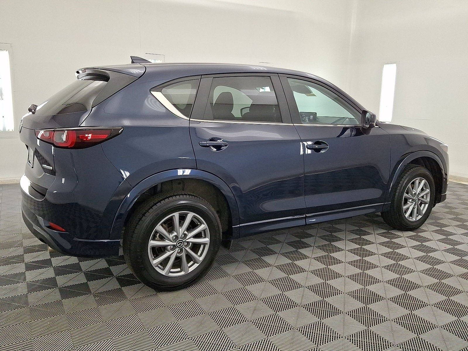 Used 2025 MAZDA CX-5 AWD 2.5 S w/ Select Package image 18