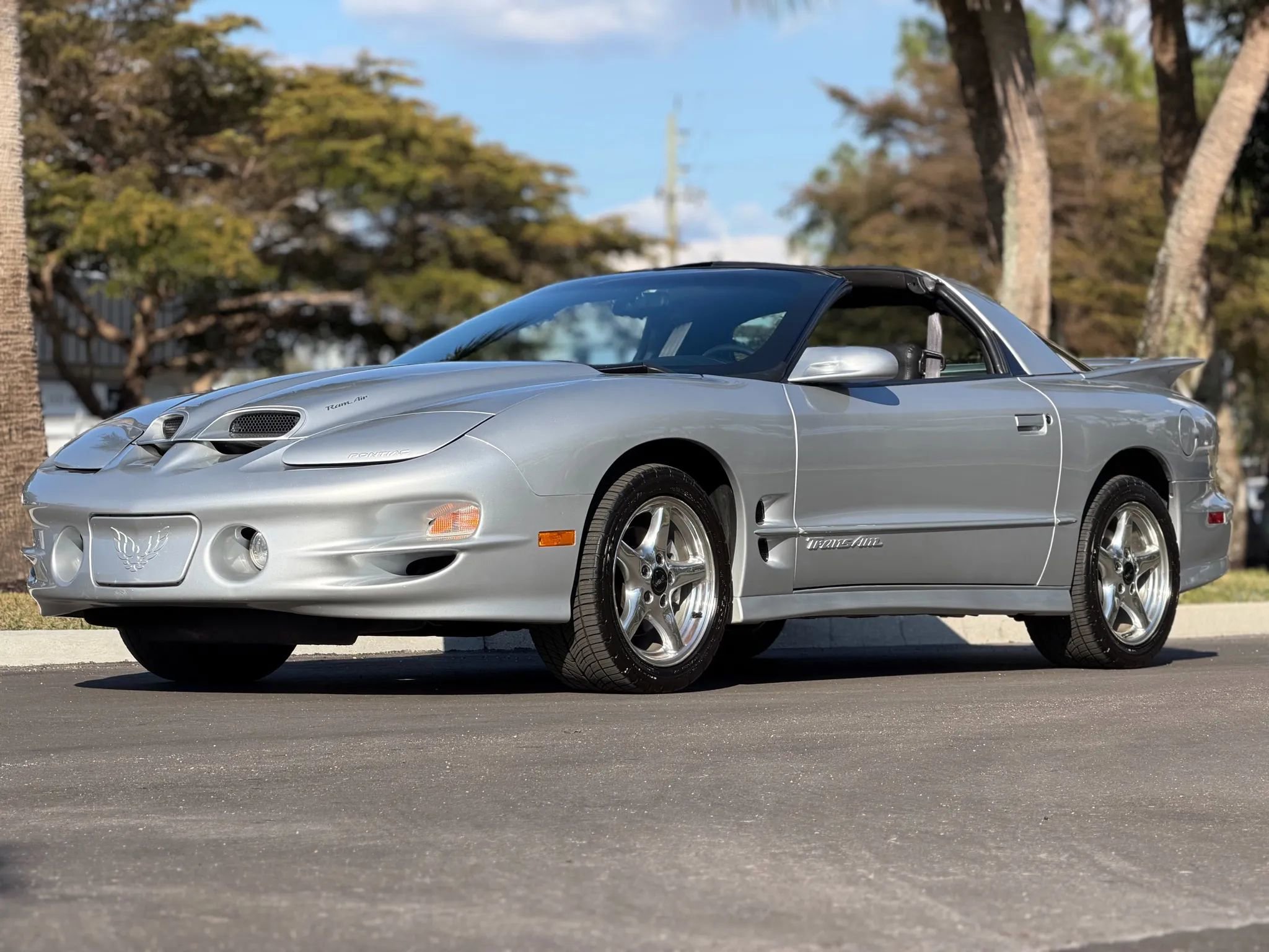 Used 2000 Pontiac Firebird Formula image 31