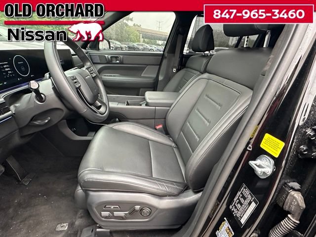 Used 2025 Hyundai Santa Fe Calligraphy AWD/4WD image 12