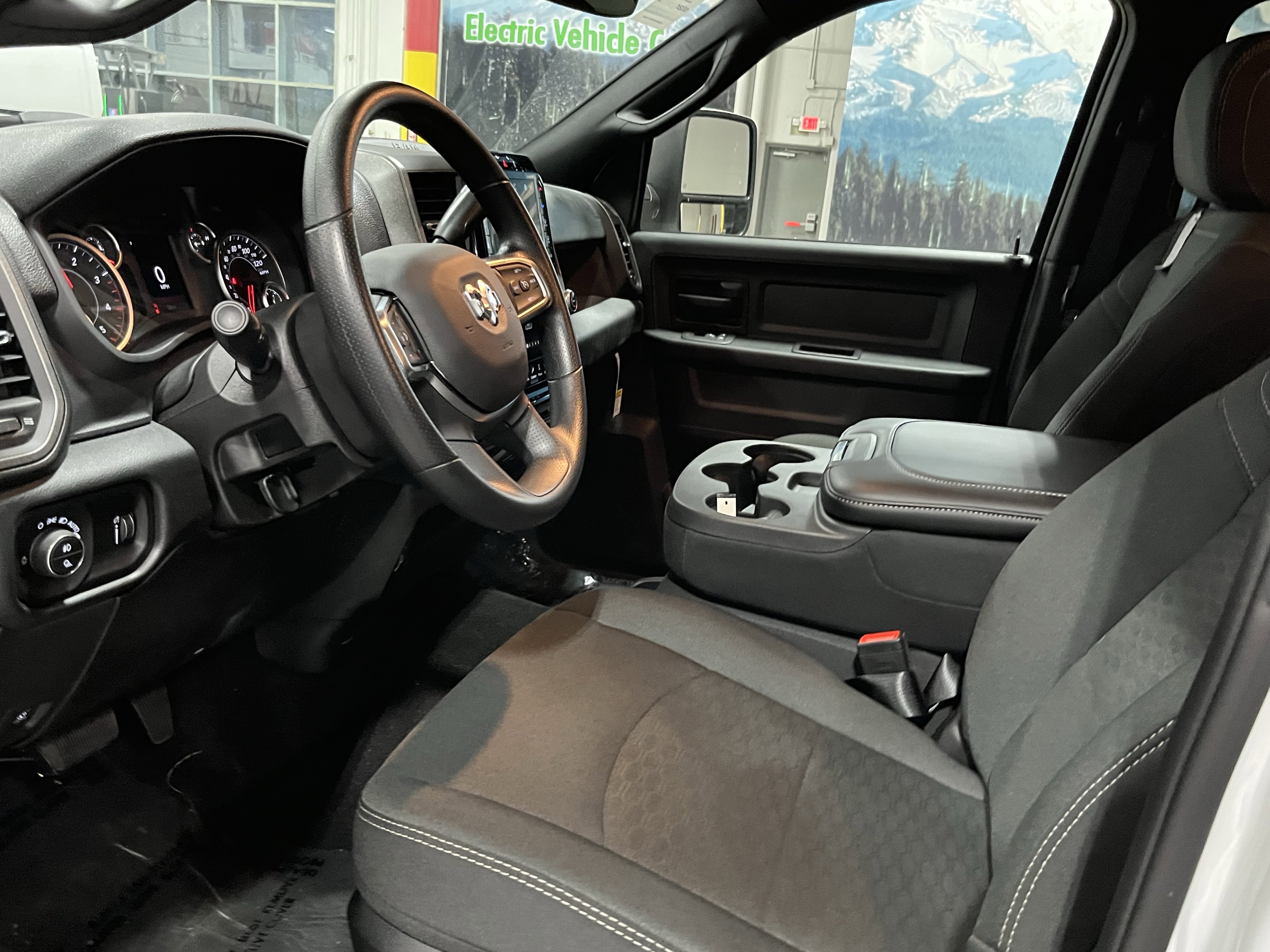 Certified 2025 RAM 2500 Tradesman image 10