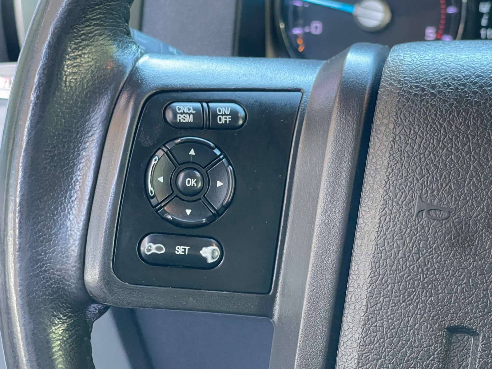 Used 2012 Ford F250 Lariat image 34