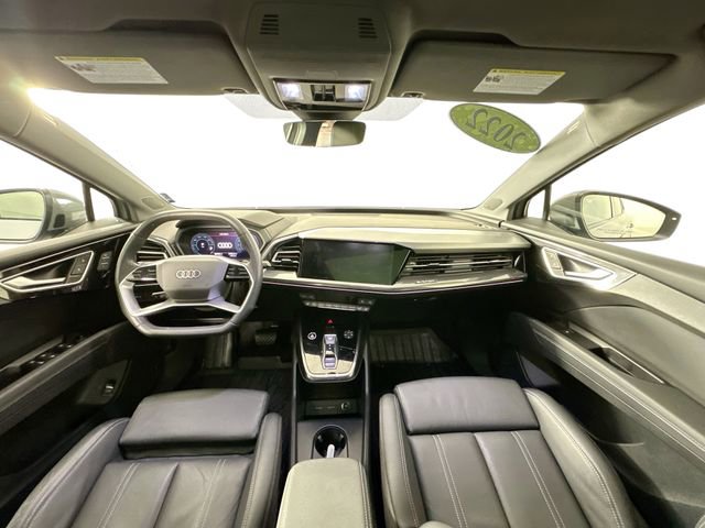 Used 2022 Audi Q4 e-tron Premium Plus w/ Premium Plus image 3
