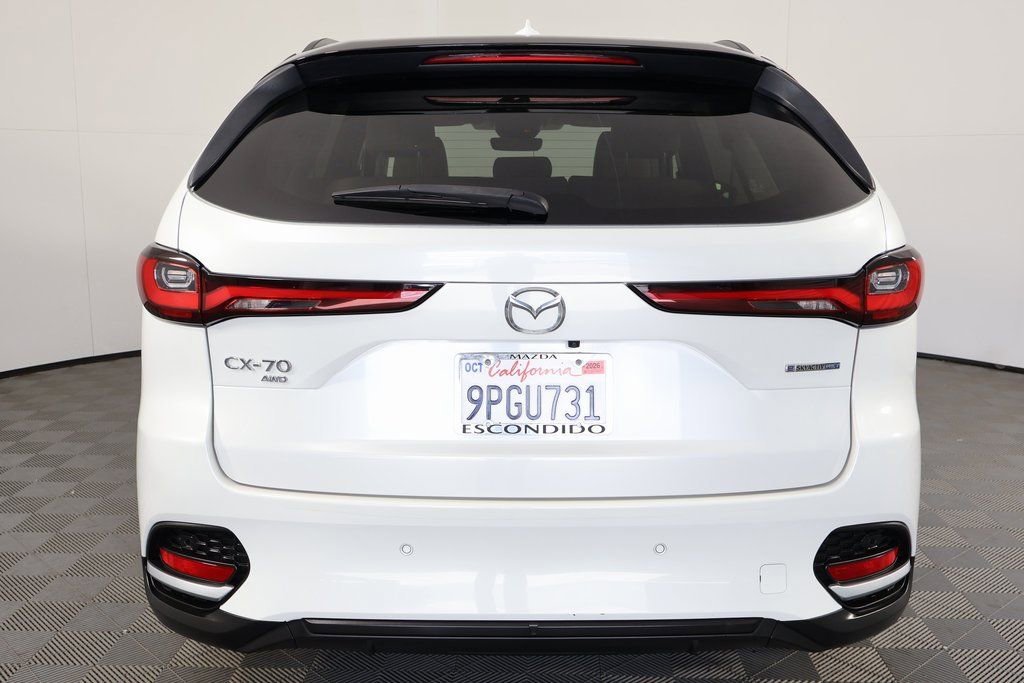 Certified 2025 MAZDA CX-70 Plug-In Hybrid w/ Premium Pkg AWD/4WD image 6
