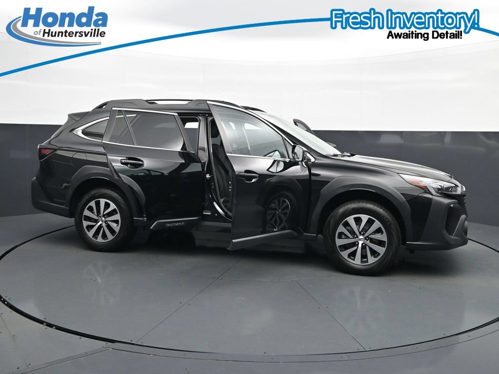 Used 2024 Subaru Outback Premium AWD/4WD image 42