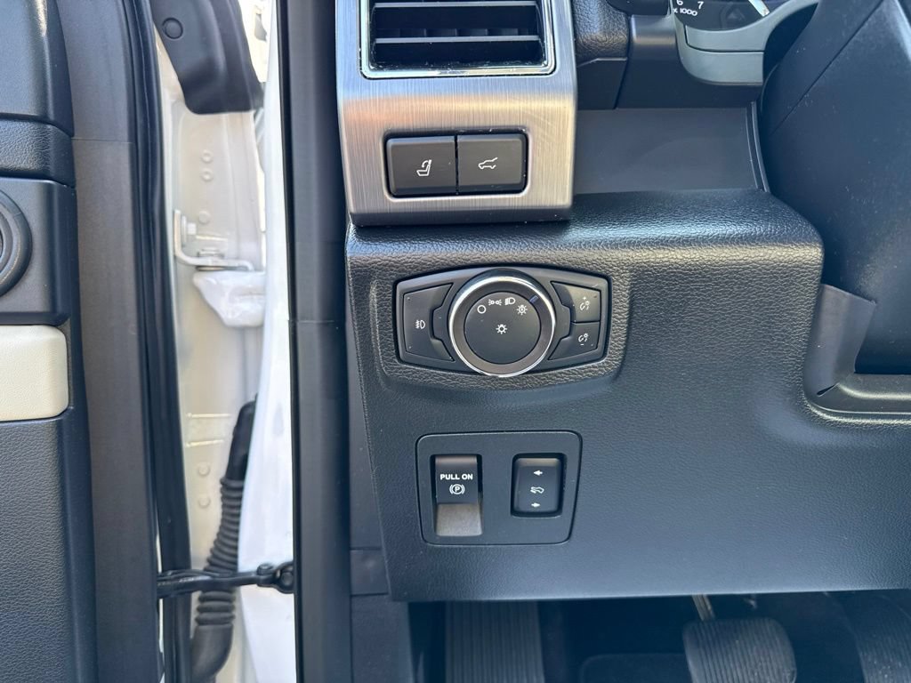 Used 2019 Ford Expedition Platinum AWD/4WD image 35
