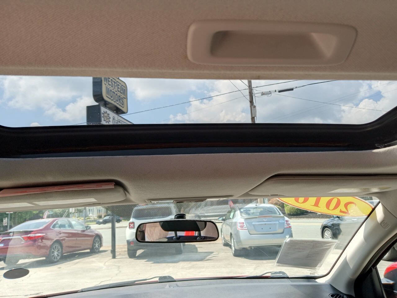 Used 2016 Honda HR-V EX image 9