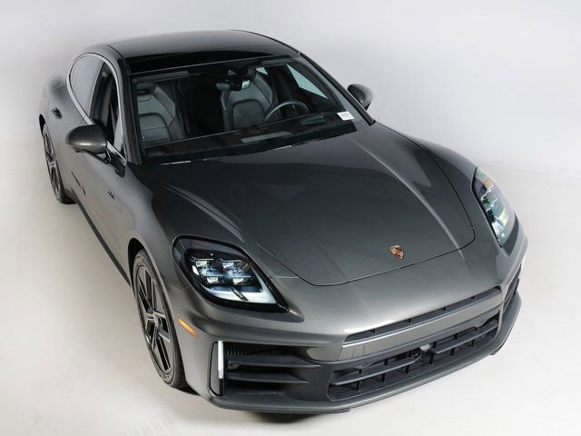New 2025 Porsche Panamera 4 image 28