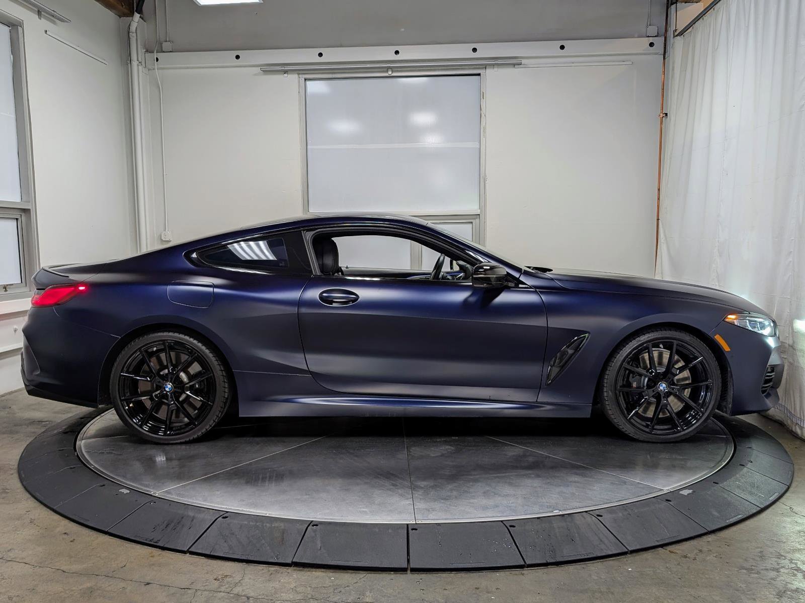 Used 2023 BMW M850i xDrive Coupe AWD/4WD image 10
