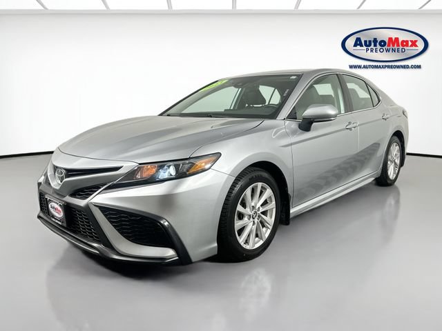 Used 2023 Toyota Camry SE FWD image 4