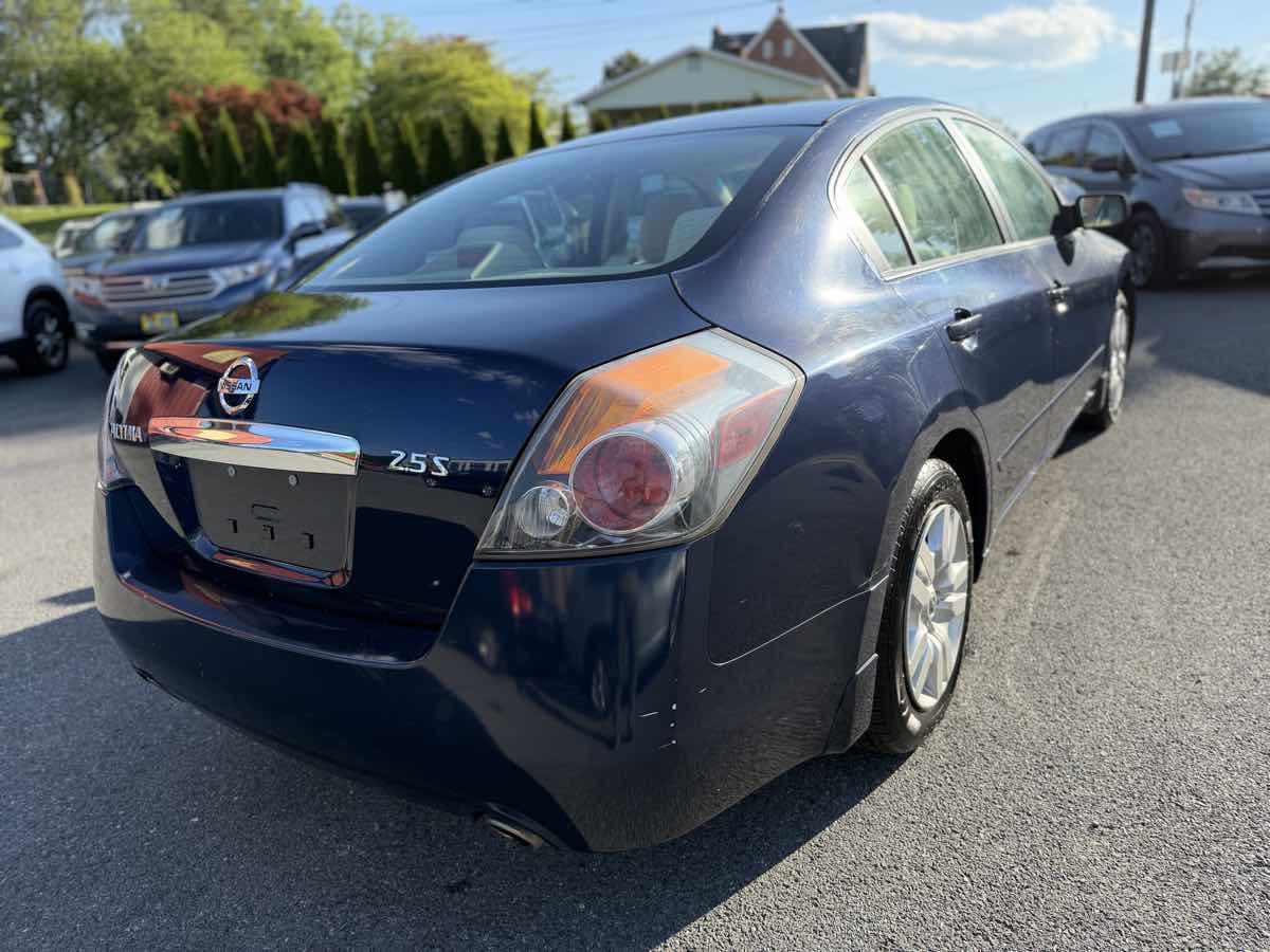 Used 2012 Nissan Altima 2.5 S FWD image 7