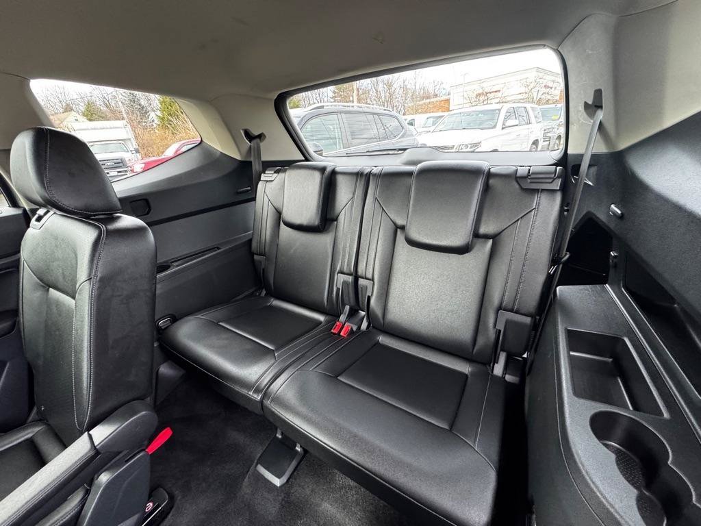 Used 2018 Volkswagen Atlas SE AWD/4WD image 12