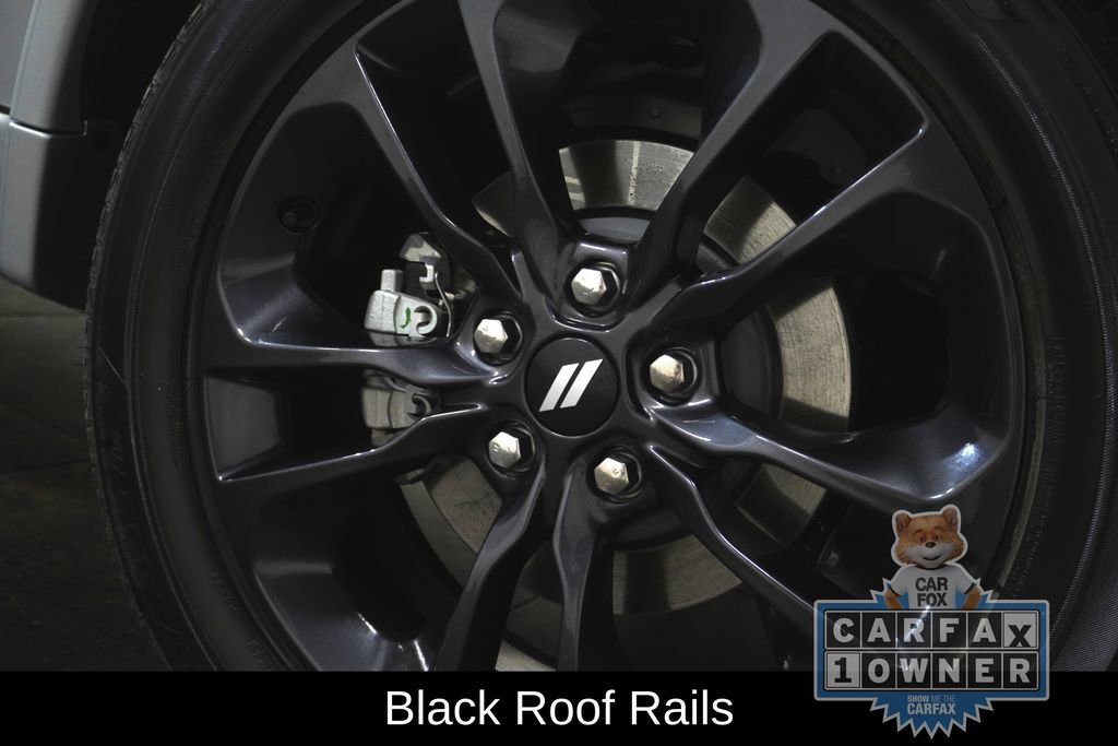 Used 2025 Dodge Durango GT w/ Blacktop Package AWD/4WD image 15