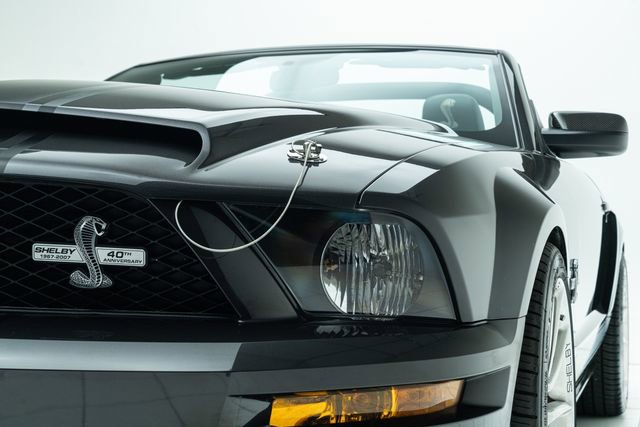 Used 2007 Ford Mustang Shelby GT500 RWD image 11