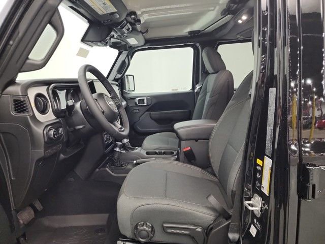 New 2025 Jeep Gladiator Sport image 13