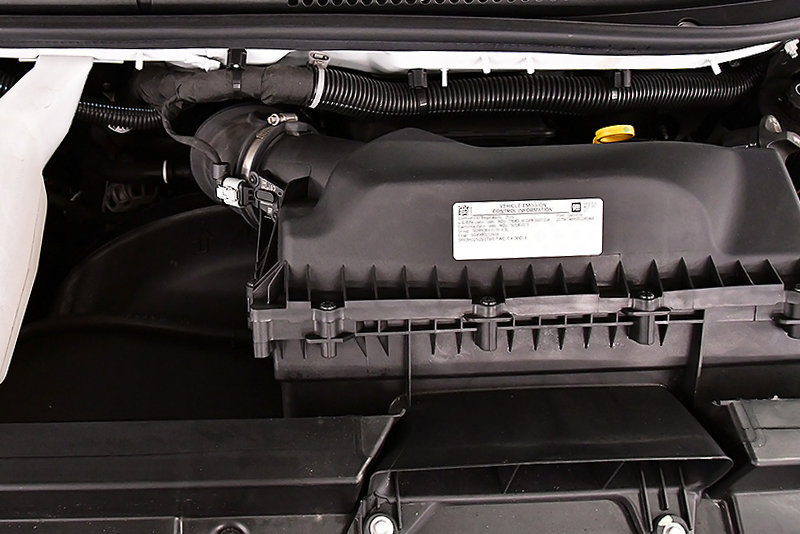 Used 2025 GMC Savana 2500 w/ Driver Convenience Package RWD image 32
