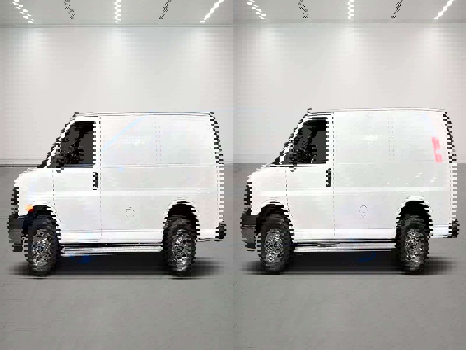 Used 2023 GMC Savana 2500 w/ Driver Convenience Package image 2