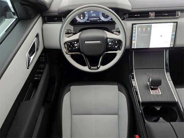 New 2026 Land Rover Range Rover Velar Dynamic SE image 12