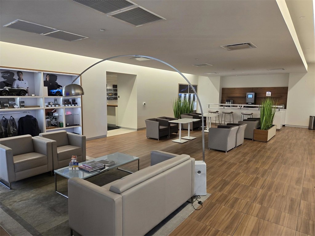 New 2026 Land Rover Range Rover Velar S image 23